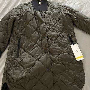 New with tag Lululemon army green quilted jacket, size 0